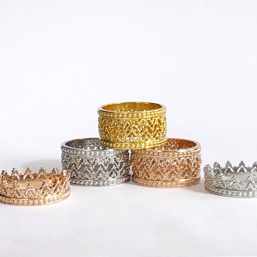 Queen Of Everything - Ring