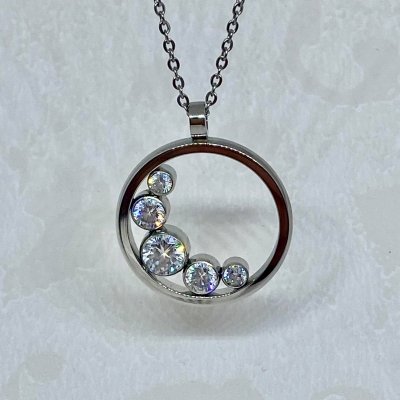 In The Circle - Halsband