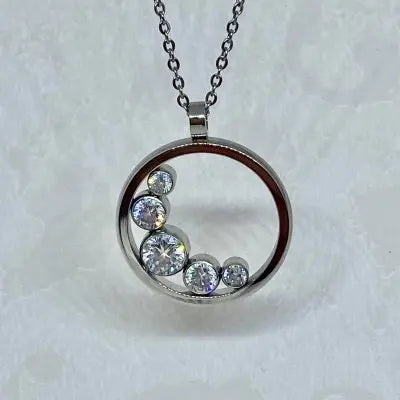 In The Steel Circle- Halsband Tilva