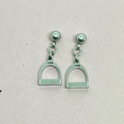 Stirrup Dott- Örhänge