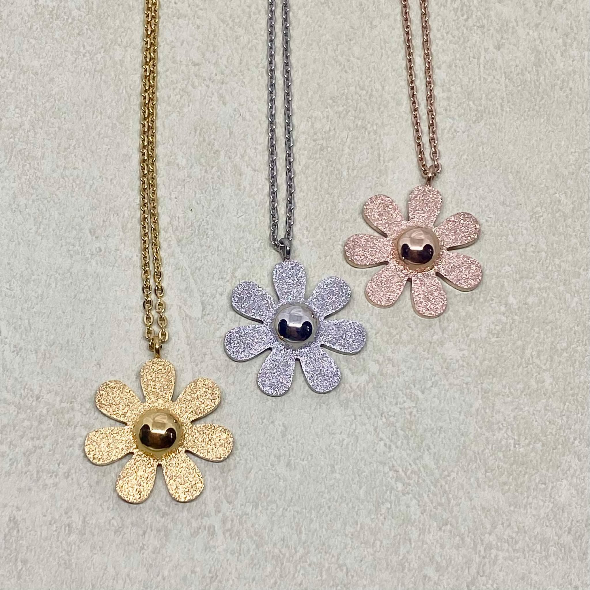 Spring Flower - Necklace
