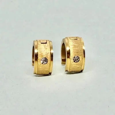 Glittering Mind Gold- Örhänge Tilva