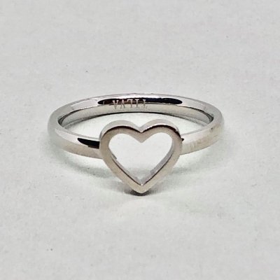 Valentine - Ring