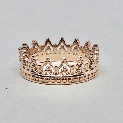 Queen Of Everything - Ring