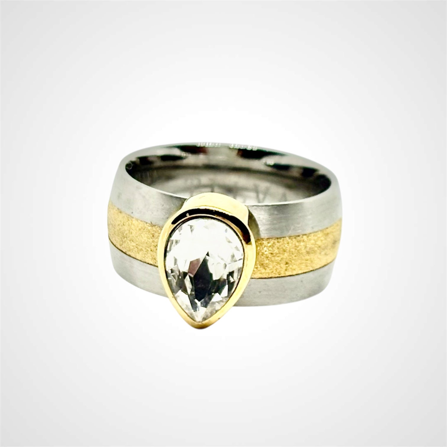 Golden Drop- Ring