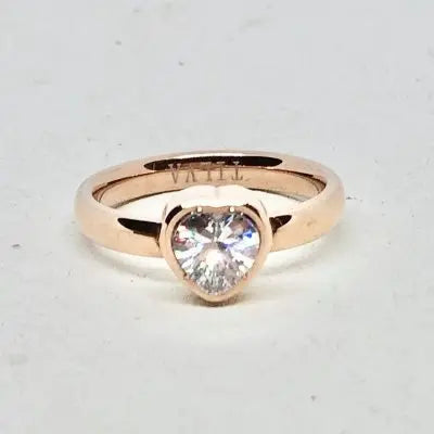 Lovehearts Rose- Ring Tilva