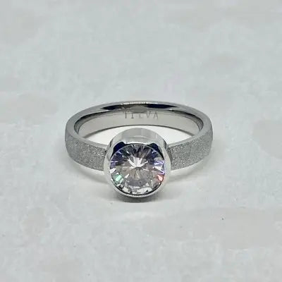 Silence - Ring Tilva